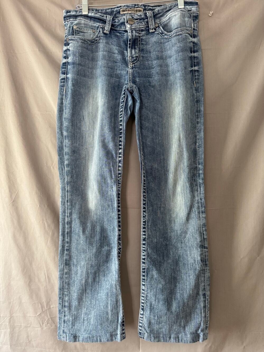 BKE Denim Payton Women’s Bootcut Jeans with Distressed Pockets, Size 29 x 31½